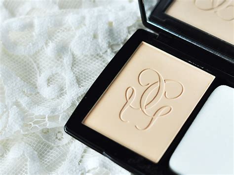 Guerlain Lingerie De Peau Nude Powder Foundation StyleLab