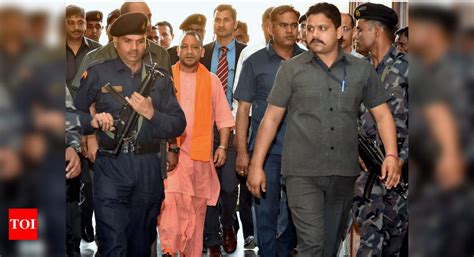 Yogi Adityanath Yogi Adityanath Pays Surprise Visit To Hazratganj