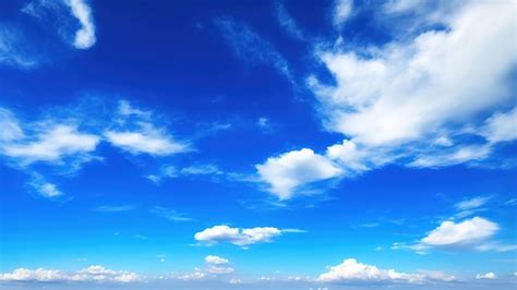 O Vasto Céu Azul E O Céu Nublado Em Paisagem Foto Premium