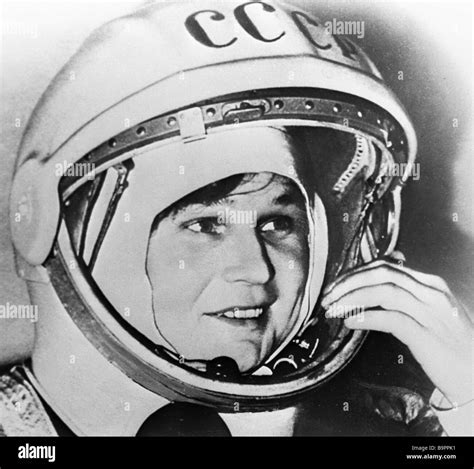 La Primera Mujer Astronauta Valentina Tereshkova Antes Del Vuelo