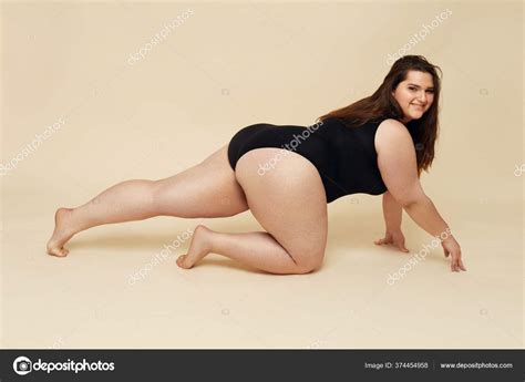 Size Model Fat Woman Black Bodysuit Portrait Crawling Brunette Posing Stock Photo By Puhhha