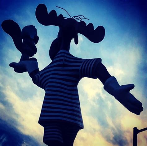 Showbiz Imagery and Forgotten History, The iconic Rocky and Bullwinkle ...