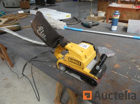 Ponceuse DeWalt DW650 QS Ponceuses Auctelia