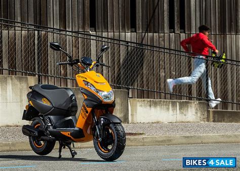 Peugeot Streetzone 50 10 Naked EURO5 Scooter Price Specs And Features Bikes4Sale