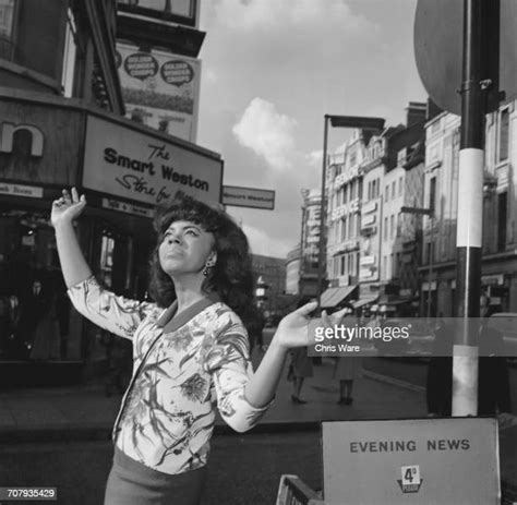 Mary Wells Singer Photos Et Images De Collection Getty Images