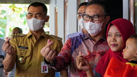 Cegah Stunting Kepala Bkkbn Hasto Wardoyo Saya Waktu Kecil Makan