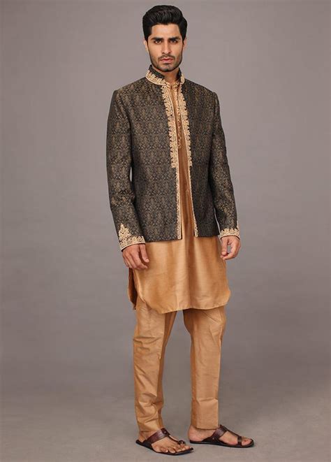 Kurta Pajama Deepak Perwani