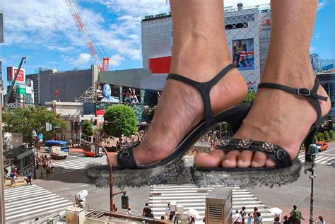 Mega Giantess Women Feet Womens Feet Women Breast Expansion