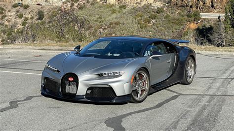 The Bugatti Chiron Super Sport is pure exotica - CNET