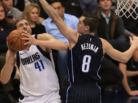 Nba Nowitzki Führt Dallas In Die Erfolgsspur Zurück