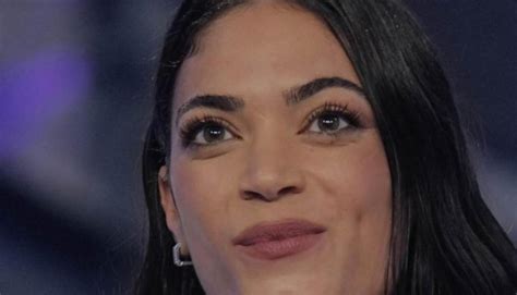Elodie, ecco dove guardano tutti: zoom inevitabile » Juve Dipendenza