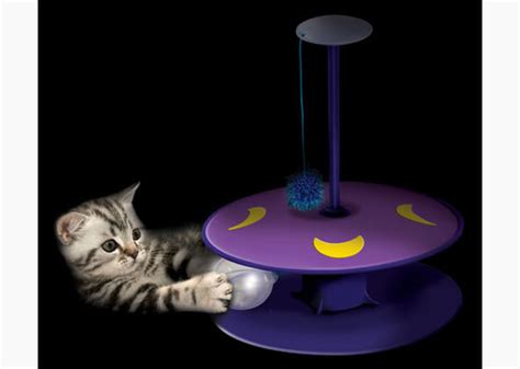 Interactive Cat Toys for Your Festive Feline