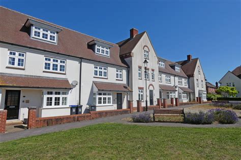 3 Bed End Terrace House To Rent In Redworth Drive Archers Gate