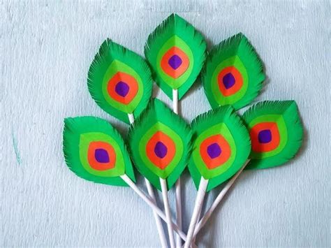 Pin By Noureen Zafar On Paper Crafts Diy In Feather Crafts