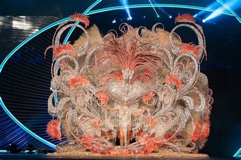 Los Trajes De Las Candidatas A Reina Del Carnaval De Santa Cruz No