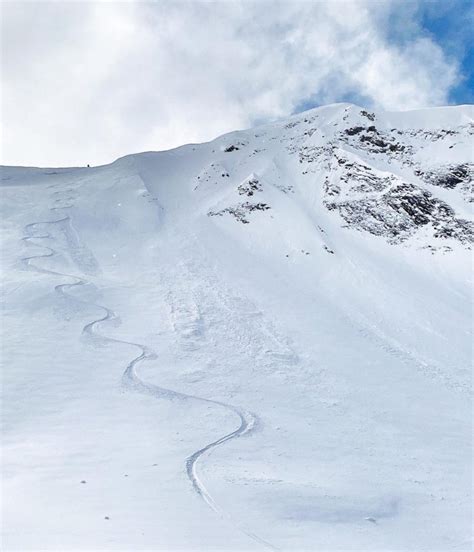 Kashmir Gulmarg Ski Backcountry Skiing Splitboarding Himalaya