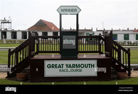 Yarmouth racecourse hi-res stock photography and images - Alamy