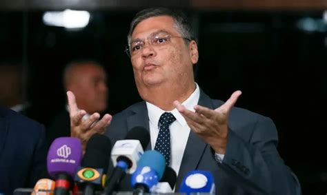 Dino Assume 340 Processos No STF Incluindo Casos Envolvendo Bolsonaro