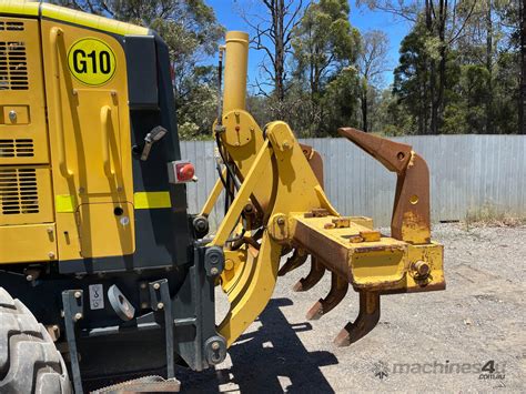 Used Komatsu Gd Grader In Penrith Nsw