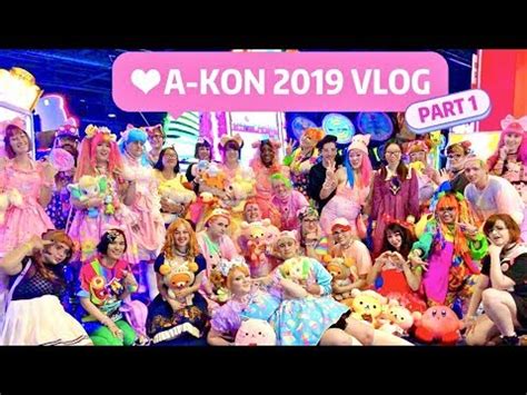 kon  akon  vlog anime convention  dallas texas part