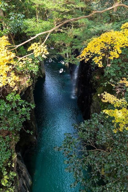 Premium Photo | Takachiho gorge in japan at autumn