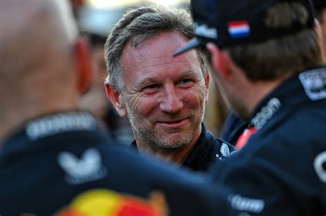 Christian Horner Downplays Lewis Hamilton S Claims Of Lack Of Support