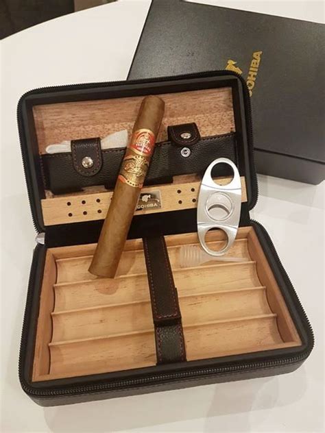 PUTNI HUMIDOR COHIBA Popaj Shop