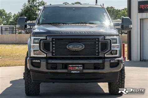 Ford F Platinum