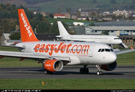 G EZIK Airbus A319 111 EasyJet Tony Marlow JetPhotos