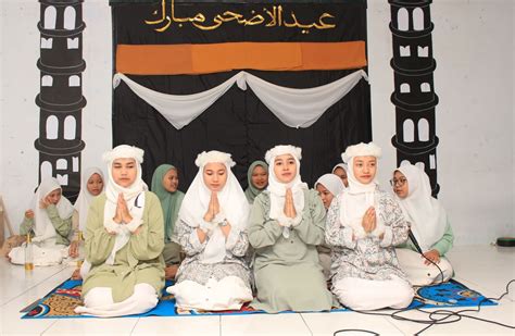 Rindu Keluarga Ar Roudloh Langsungkan Lomba Gema Takbir Bersama