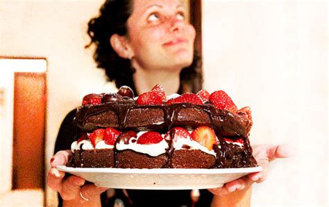 Naked Cake De Chocolate Frutas Vermelhas Do Ickfd Digamaria