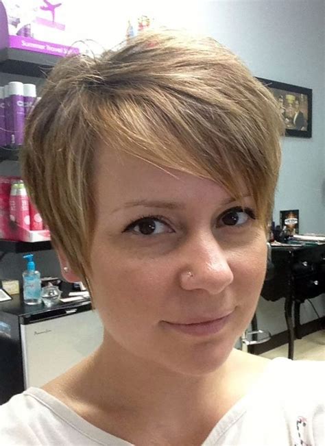 How to Grow Out a Pixie Cut in 9 Steps: Style Evolution