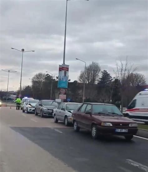 Elaz Da Zincirleme Trafik Kazas Yaral