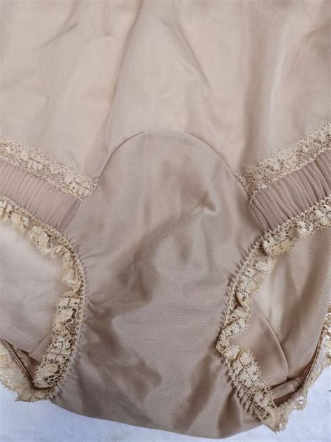 Vintage Vanity Fair Nylon Panties Lace Accordion Pleat Lace Leg Beige