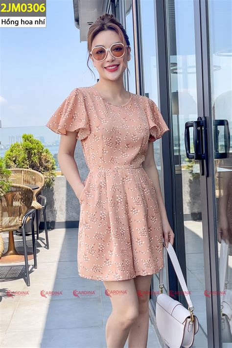 mẫu jumpsuit đi biển HOT TREND nàng nên thêm vào tủ đồ hè này