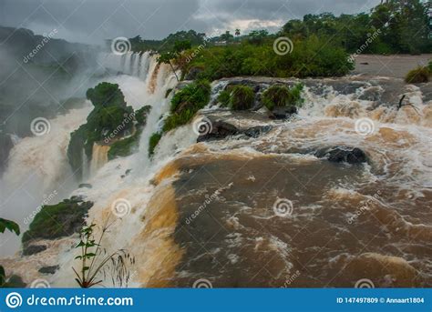 Paisagem Das Cachoeiras De Iguazu Maravilha Do Mundo Em Puerto Iguazu