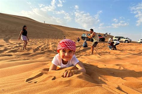 Tripadvisor Dubai Rote Dünen Sandsurfen Kamelritt BBQ Abendessen