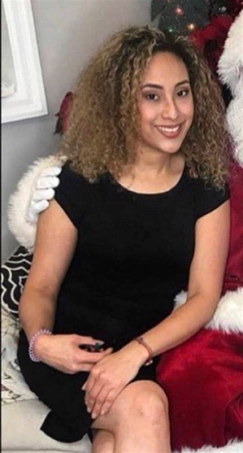 Random Milf ShesFreaky