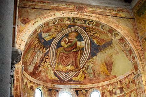 Interno DellAbazia Di Pomposa Ferrara LA PAGINA DI SAN PAOLO APOSTOLO