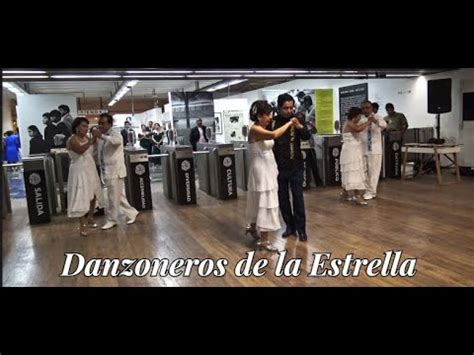 DANZONEROS DE LA ESTRELLA EN LA EXHIBICIÓN DE DANZÓN Y BAILE LIBRE EN