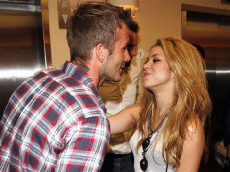 Shakira Kiss Beckham Shakira Photo 13402633 Fanpop