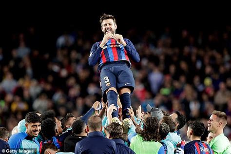 Gerard Pique Makes Emotional Speech At The Nou Camp After Playing His