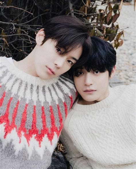 Pin By Luciana On Jiwoong Seobin Cute Gay Couples Kissable