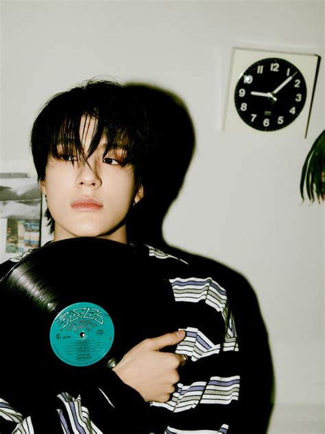 NCT Dream reveals Mark and Jeno s Boring Jalapeño teaser photos for 1st album Hot Sauce