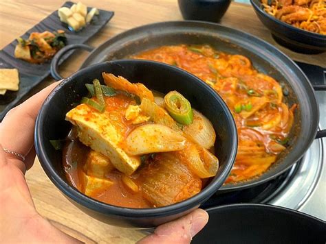 상암맛집 동락쭈꾸미 • 짜글이 술 안주고 제격인 직접 담근 김치로 김치짜글이가 있는 곳상암김치찌개 상암동 회식장소