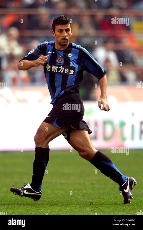 Giuseppe Meazza Walter Samuel Hi Res Stock Photography And Images Alamy