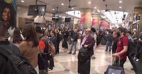 Amtrak Train Breaks Down In Hudson River Tunnel Causing Delays CBS