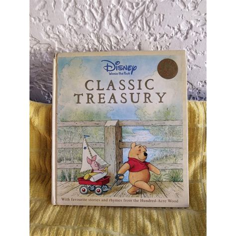 Winnie The Pooh Classic Treasury Pre Loved Hb Shopee Philippines