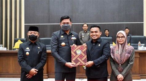 Dprd Gowa Sahkan Pdam Jadi Perumda Tirta Jeneberang Tribun Timur