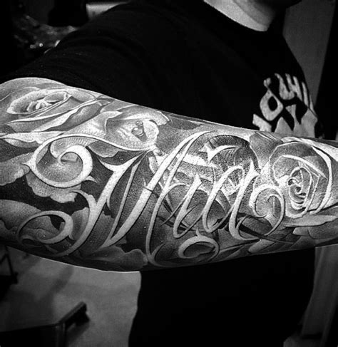 29 Astonishing Negative Shading Tattoo Letters Ideas